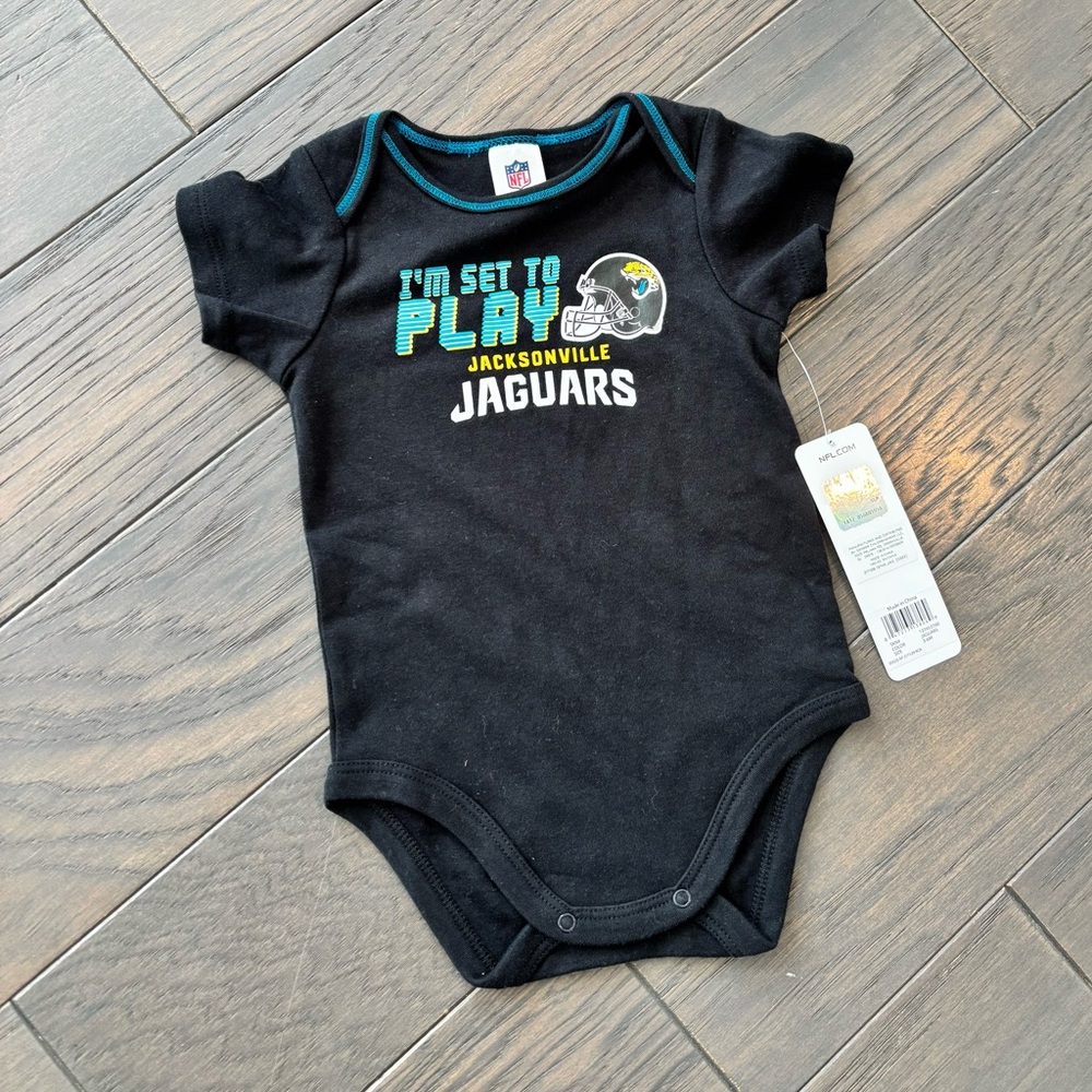 NFL Jacksonville Jaguars Black Baby Bodysuit new with tags size 3-6 months
